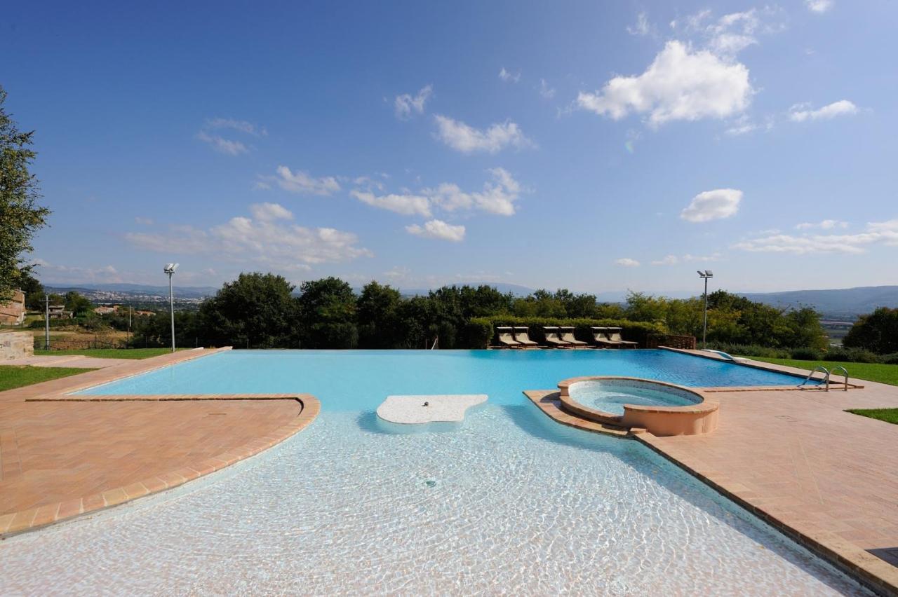Agriturismo Il Vecchio Mandorlo 페루자 외부 사진