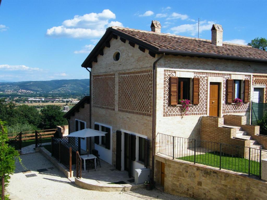 Agriturismo Il Vecchio Mandorlo 페루자 외부 사진
